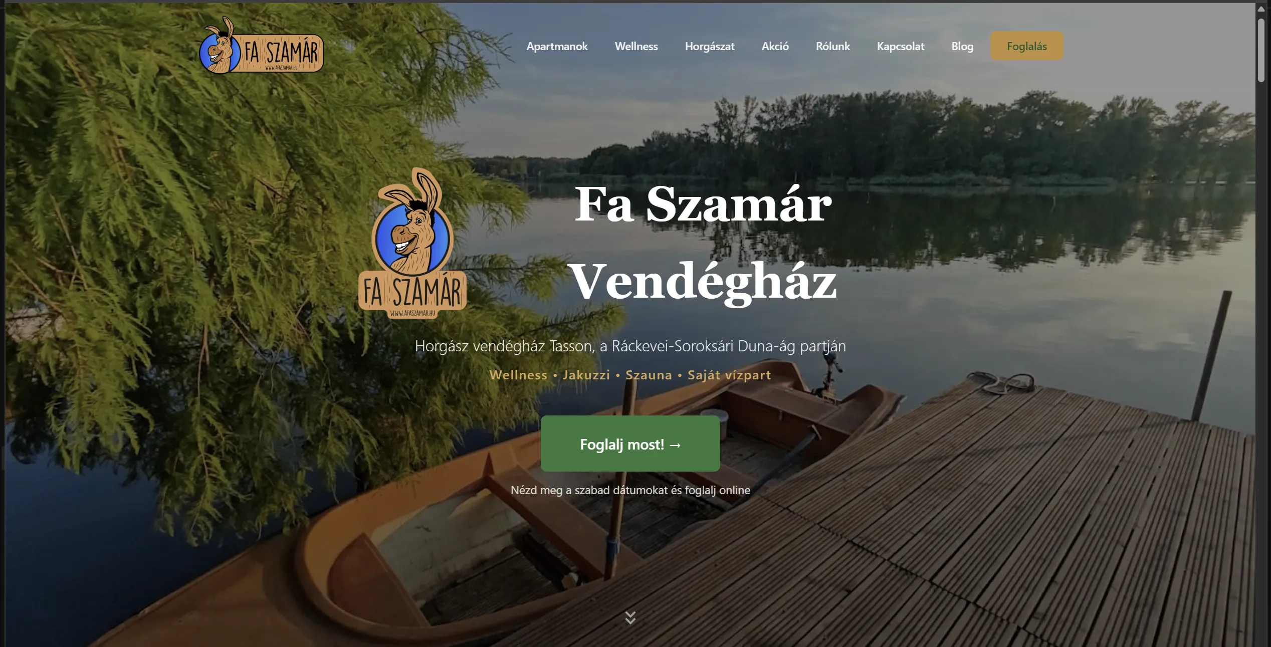 A Fa Szamár Vendégház weboldalának nyitóoldala asztali nézetben